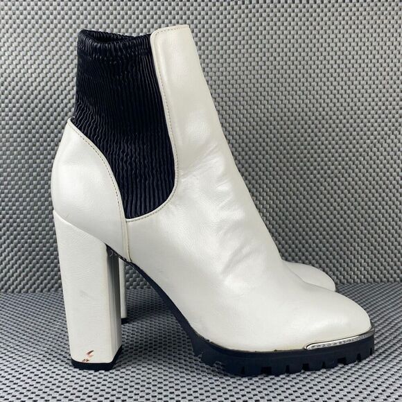 BCBGeneration Leah Boots Womens Size 9B White Black Block Heel Ankle Boots - Picture 1 of 10